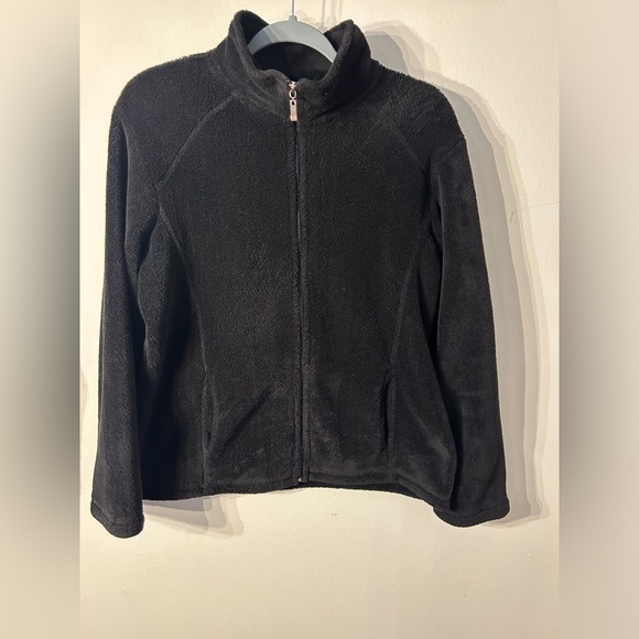 L.L. Bean Black Fleece Jacket - Picture 12 of 12